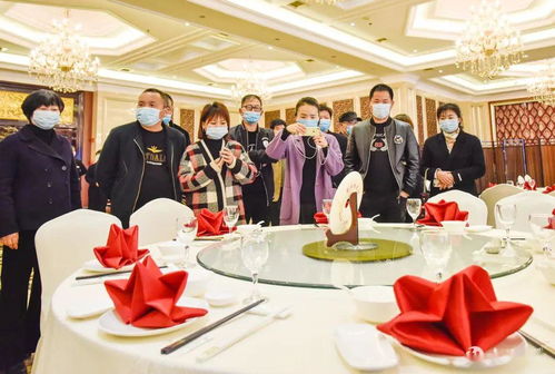 玉環(huán)餐飲業(yè)全面推行公筷公勺 新風(fēng)尚引領(lǐng)餐飲管理升級